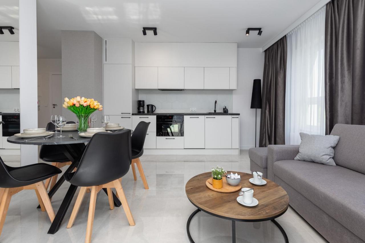 Sun Towers Swinoujscie By Noclegi Renters Esterno foto