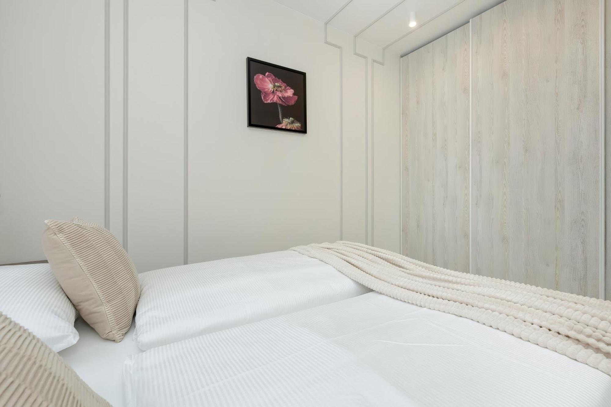 Sun Towers Swinoujscie By Noclegi Renters Esterno foto